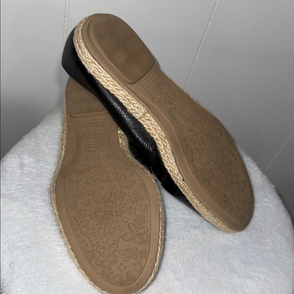 Chelsea Crew Black Espadrille Flats - Picture 3 of 5